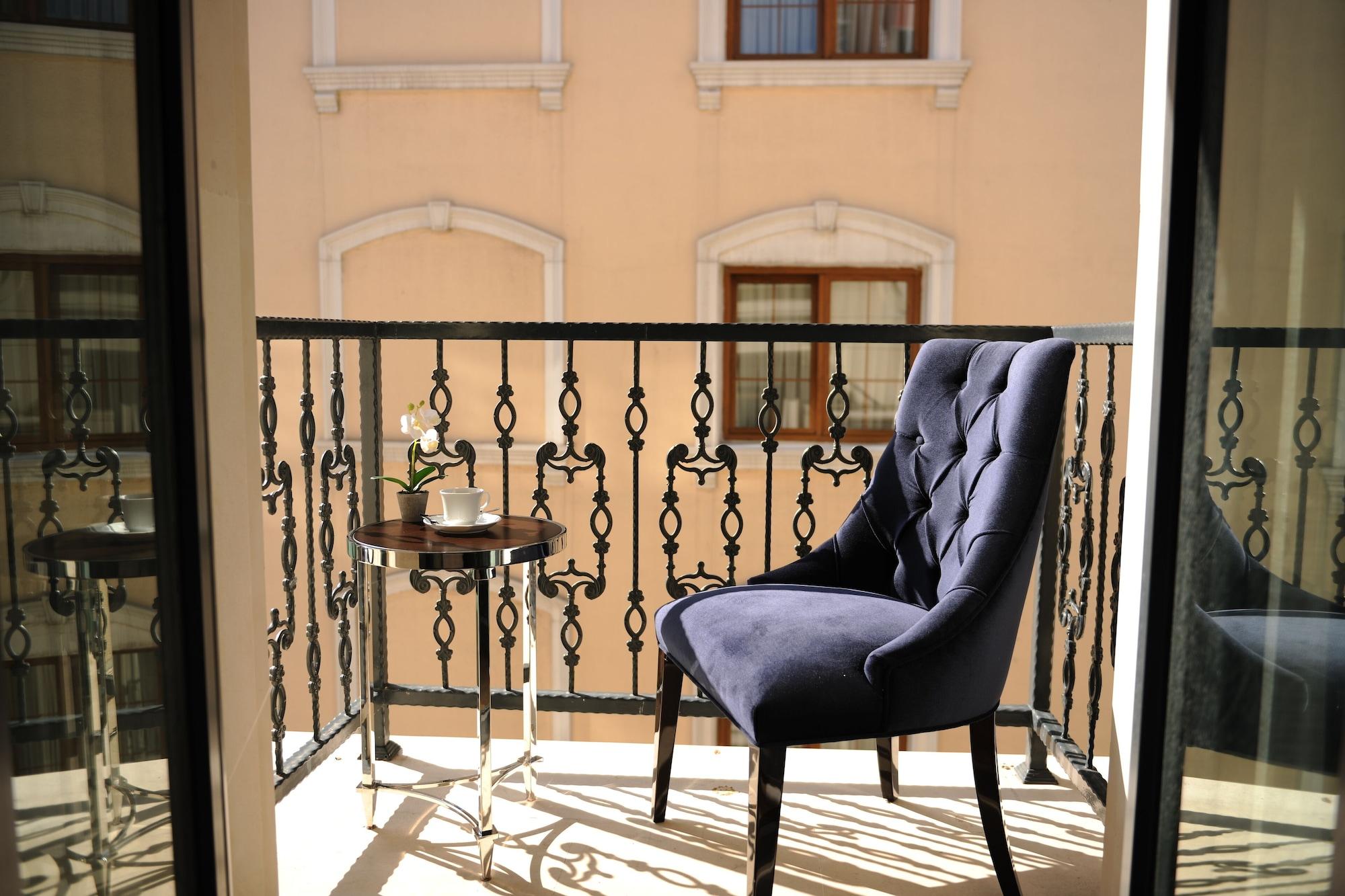 Hotel Le Petit Palace - Special Category 3*