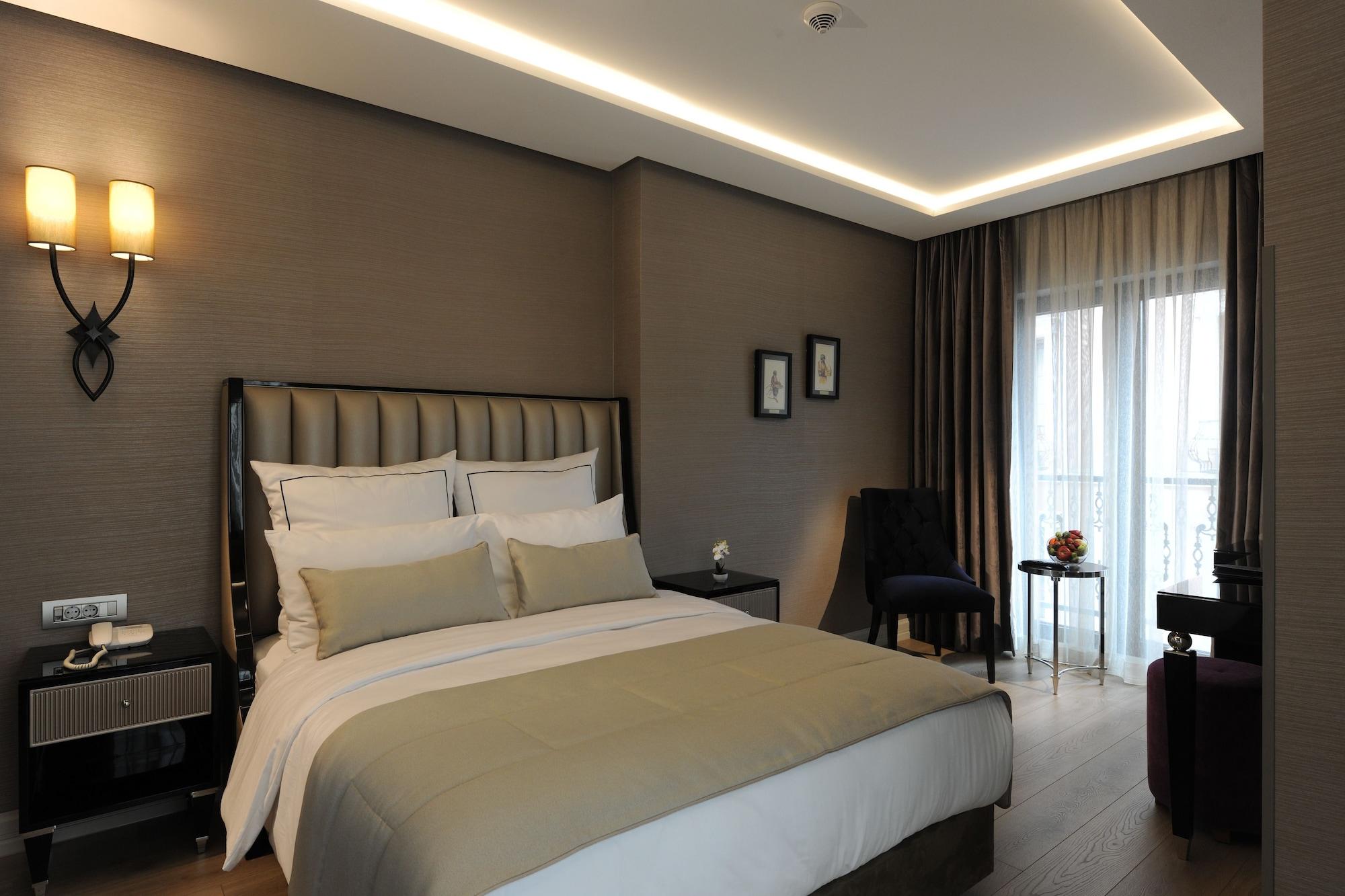 Hotel Le Petit Palace - Special Category