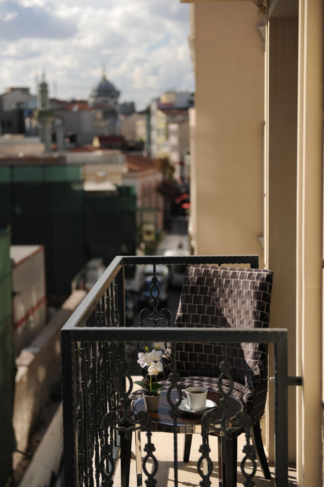 Le Petit Palace - Special Category 3* Istambul